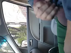 El chico le pornhub  ...