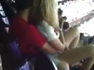 Mientras las maldita ...