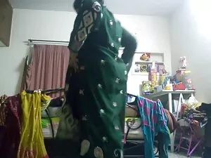 Morena descarada pru ...